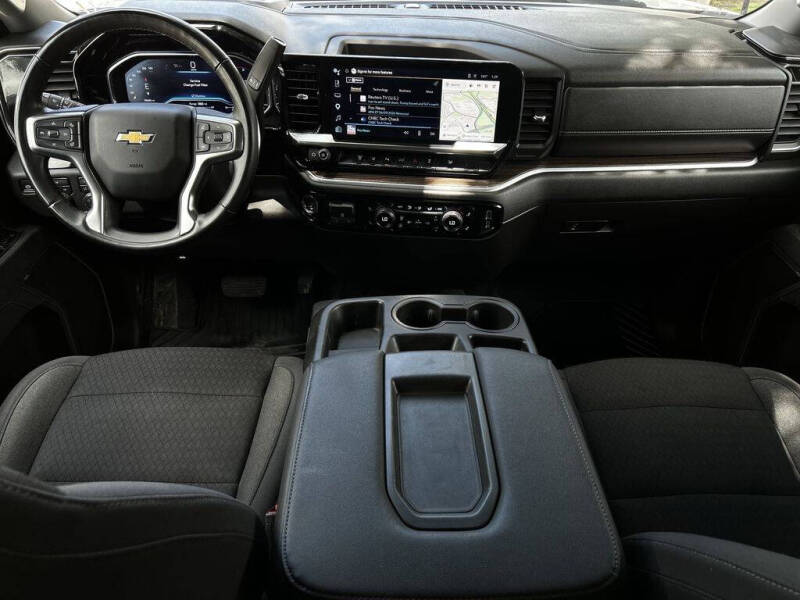2025 Chevrolet Silverado 3500HD