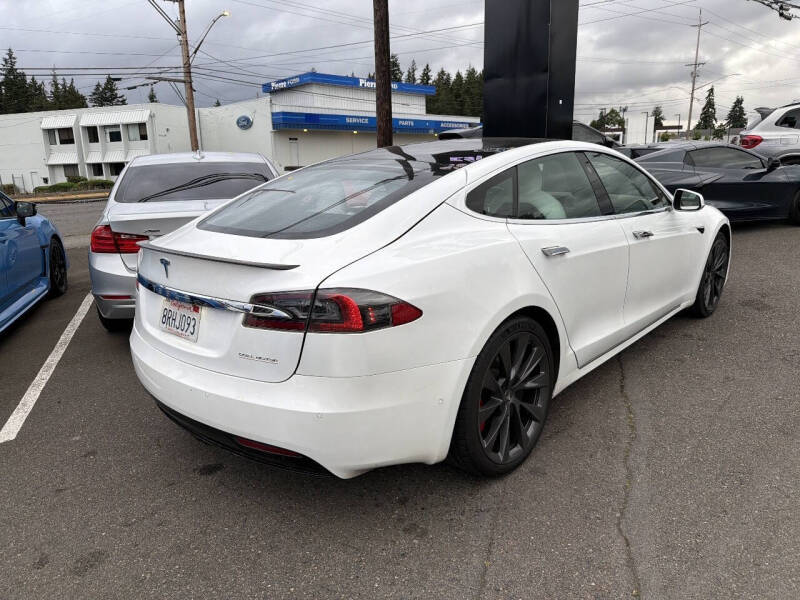 2020 Tesla Model S Performance