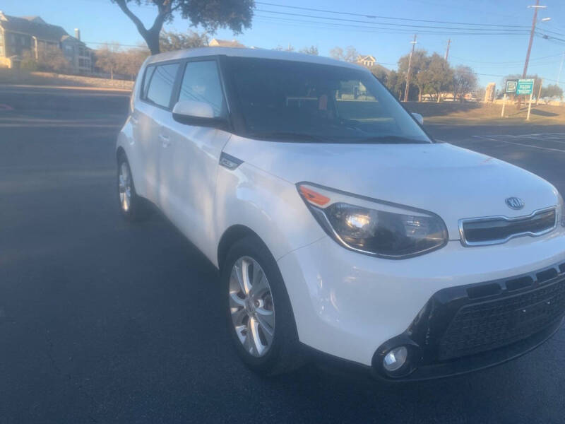2016 Kia Soul +