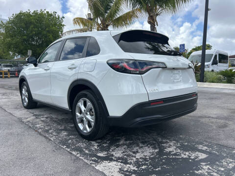 2025 Honda HR-V LX