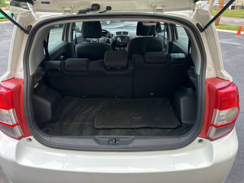 2010 Scion xD