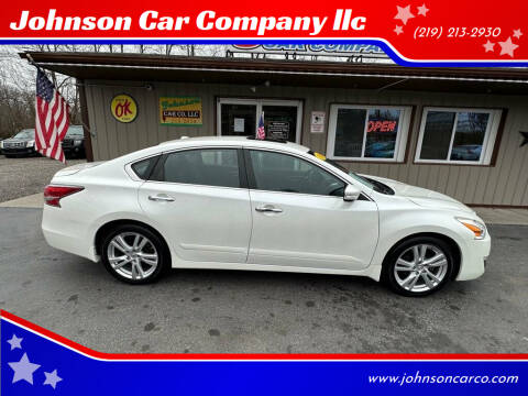 2014 Nissan Altima for sale at Johnson Car Company llc in Crown Point IN
