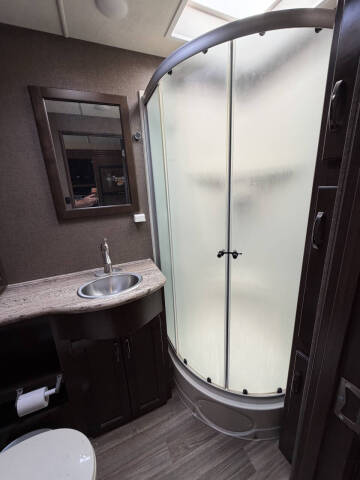 2018 Thor Motor Coach Ace 30.4