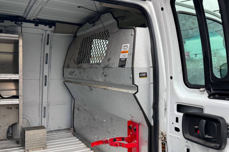 2020 Chevrolet Express 2500