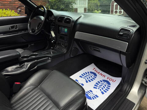 2005 Ford Thunderbird Deluxe