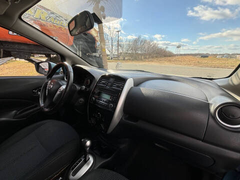 2015 Nissan Versa Note SV