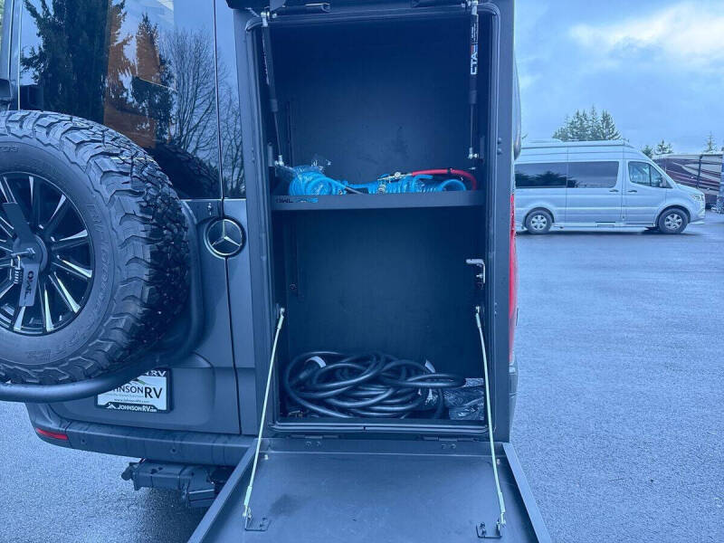 2024 Mercedes-Benz Sprinter