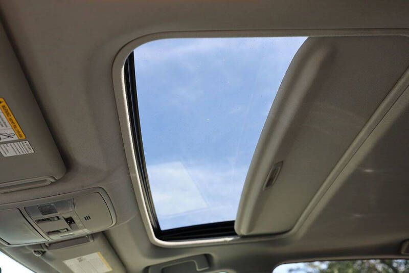 2016 Toyota RAV4 Hybrid Limited