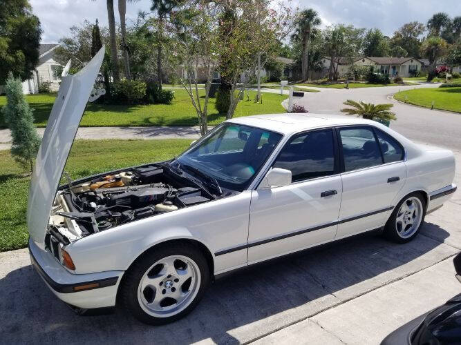 1991 BMW M5