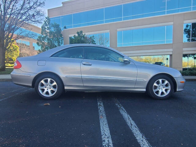 2004 Mercedes-Benz CLK for sale at Ideal Auto Source in Roseville, CA