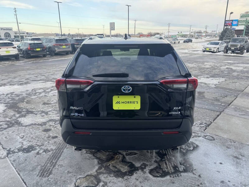 2019 Toyota RAV4 Hybrid XLE