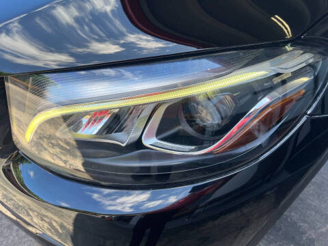 2019 Mercedes-Benz GLC GLC 300