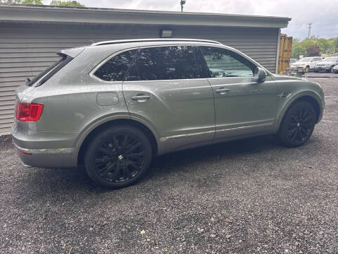 2018 Bentley Bentayga W12 Signature Edition