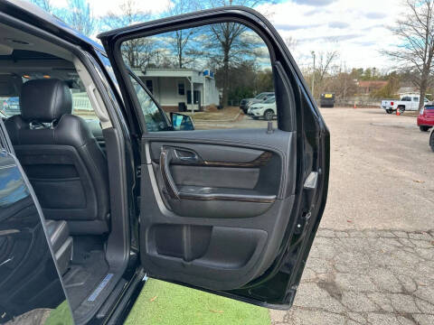 2016 GMC Acadia Denali