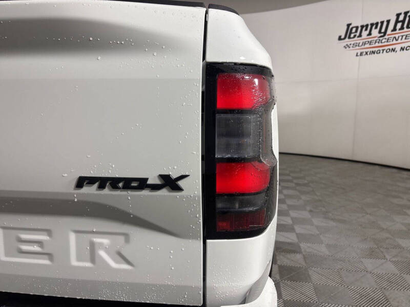 2024 Nissan Frontier PRO-X