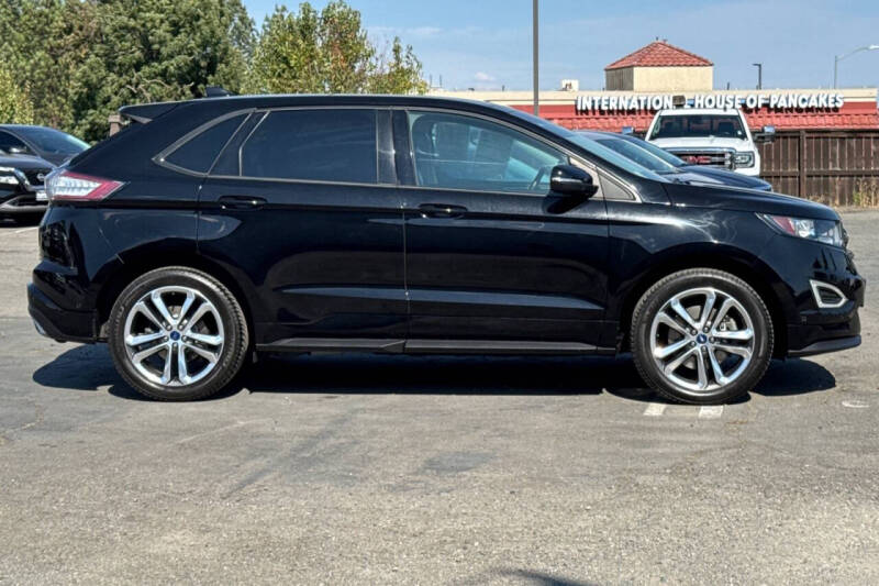 2018 Ford Edge Sport