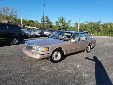 1997 Lincoln Town Car for sale at Great Lakes AutoSports in Villa Park IL