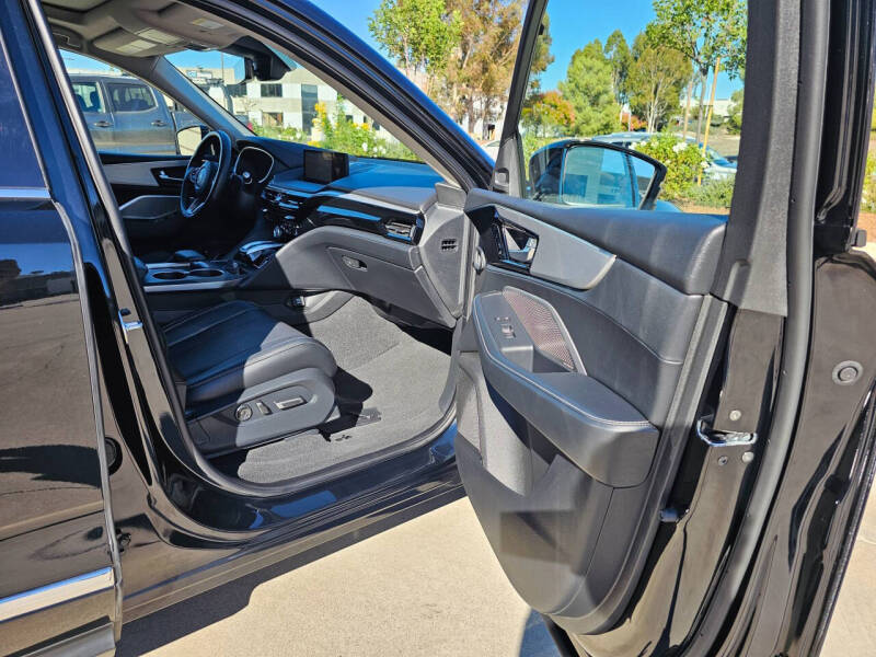 2024 Acura MDX w/Tech