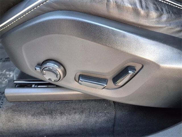 2019 Volvo XC90 T5 R-Design