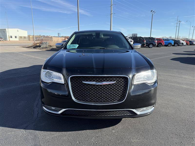 2017 Chrysler 300 C