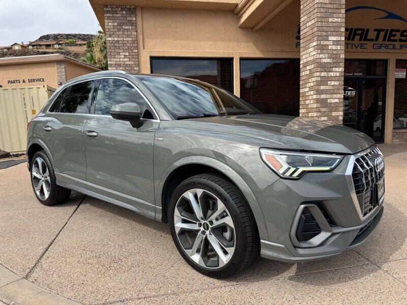 2021 Audi Q3 quattro S line Prem Plus 45 TFSI
