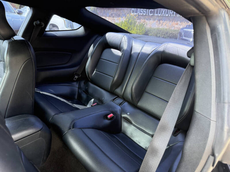 2016 Ford Mustang EcoBoost Premium