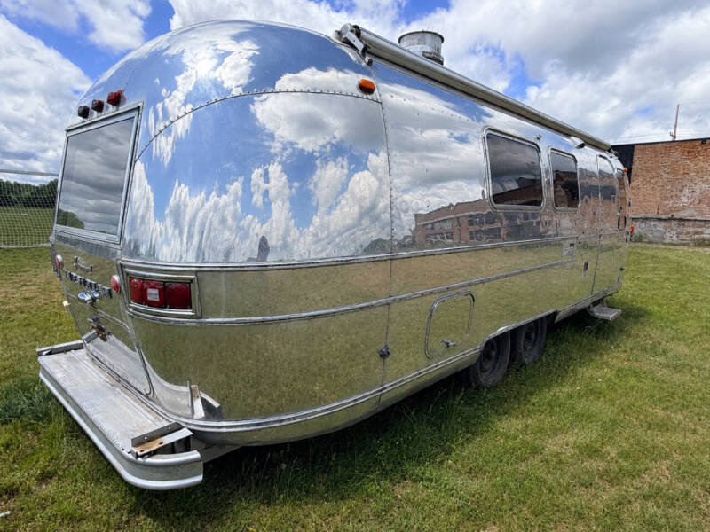 1969 Airstream TRLR Coach