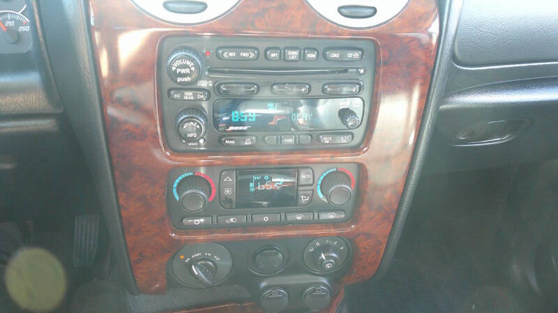 2005 GMC Envoy XL Denali