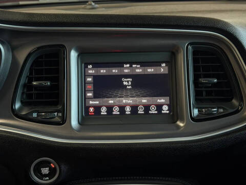 2020 Dodge Challenger SXT