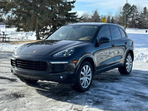 2017 Porsche Cayenne Platinum Edition