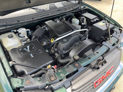 2004 GMC Envoy XUV SLT