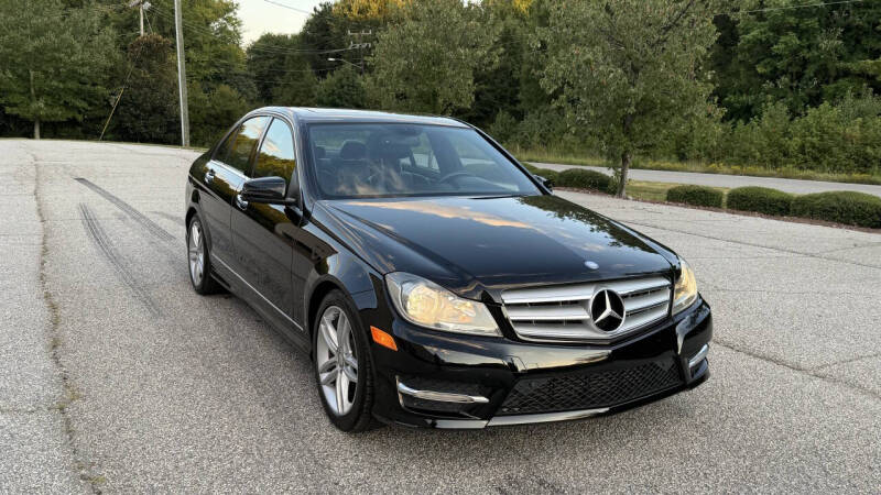 2013 Mercedes-Benz C-Class C250 Sport's photo