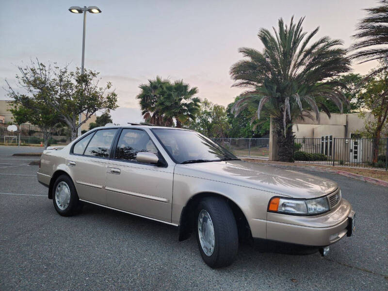 1994 Nissan Maxima SE