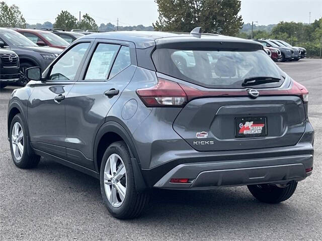 2025 Nissan Kicks Play S