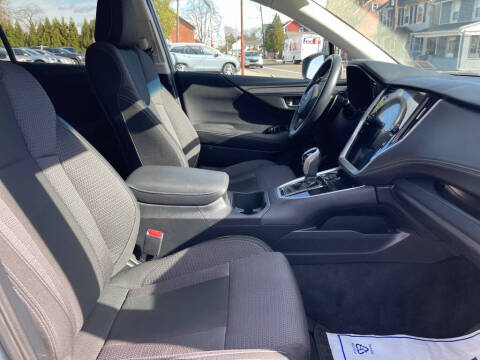 2022 Subaru Outback Premium