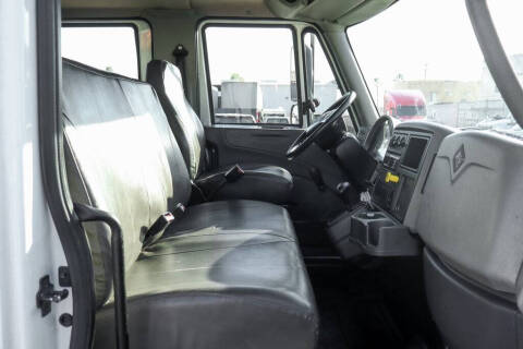 2018 International DuraStar 4300