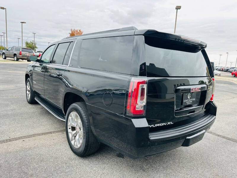 2019 GMC Yukon XL SLT