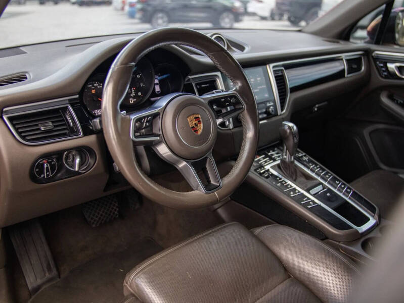 2017 Porsche Macan S