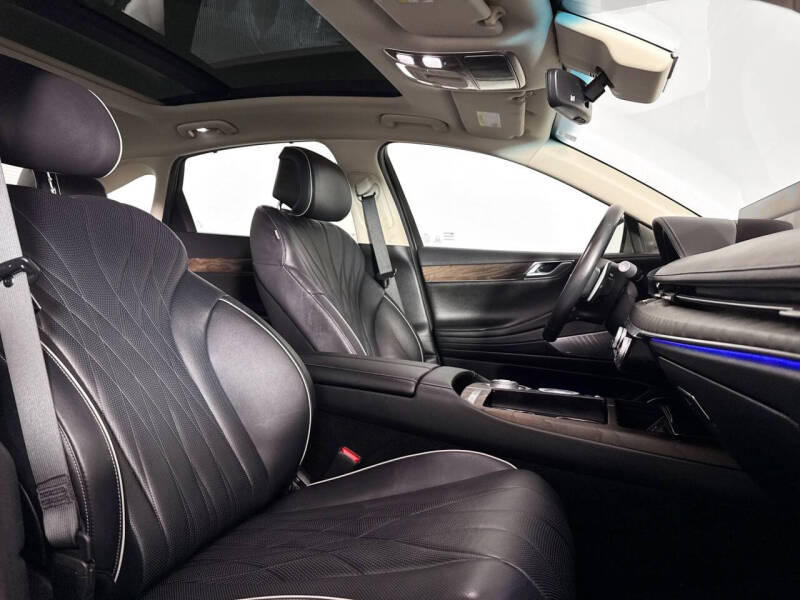 2021 Genesis G80