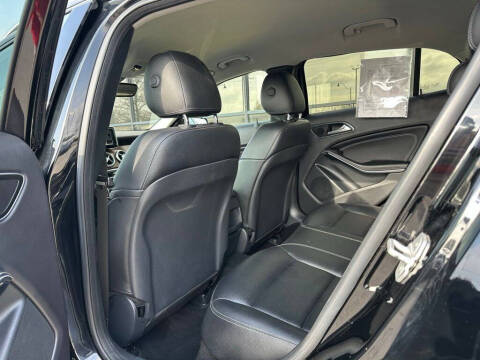 2015 Mercedes-Benz GLA GLA 250