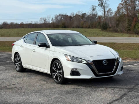 2020 Nissan Altima 2.5 SR