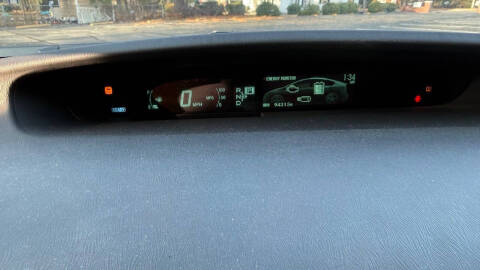 2012 Toyota Prius Two