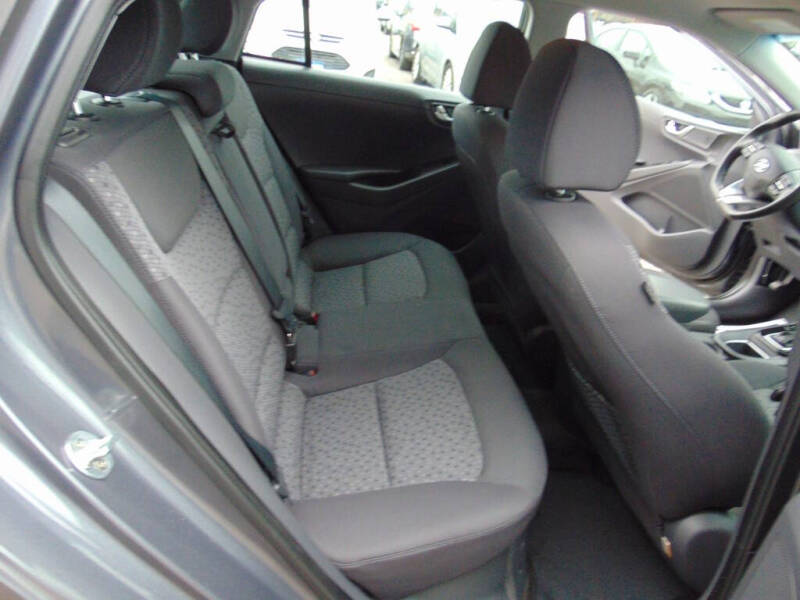 2017 Hyundai Ioniq Hybrid SEL