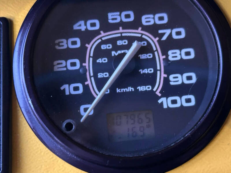 2000 AM General Hummer Wagon