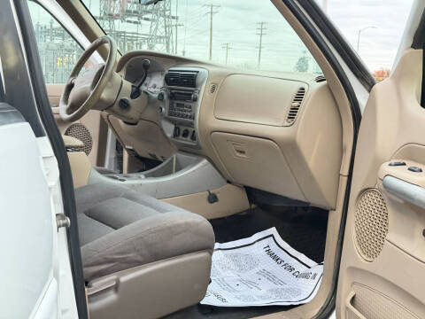 2002 Ford Explorer Sport Trac Value