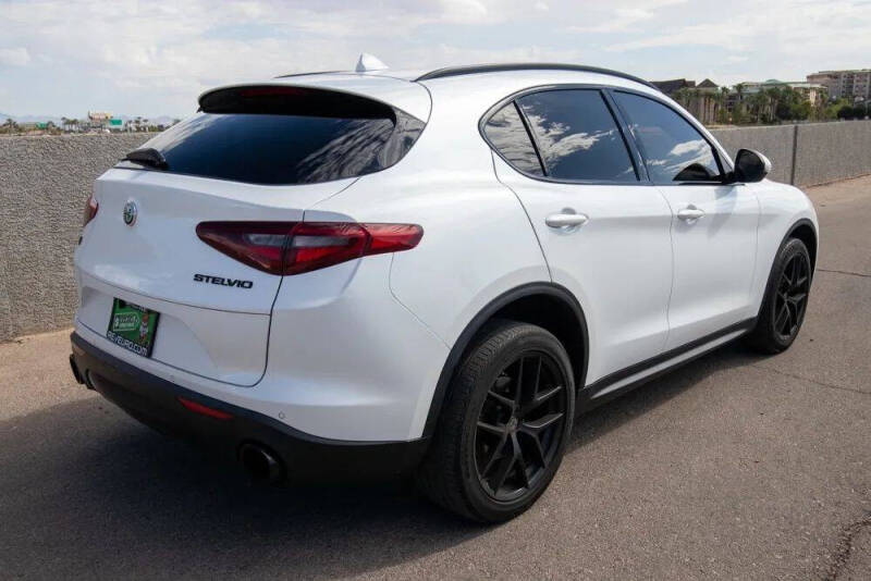 2018 Alfa Romeo Stelvio Ti Sport