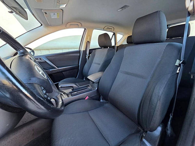 2012 Mazda MAZDA3 i Touring