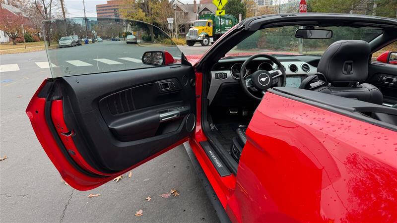 2017 Ford Mustang EcoBoost Premium