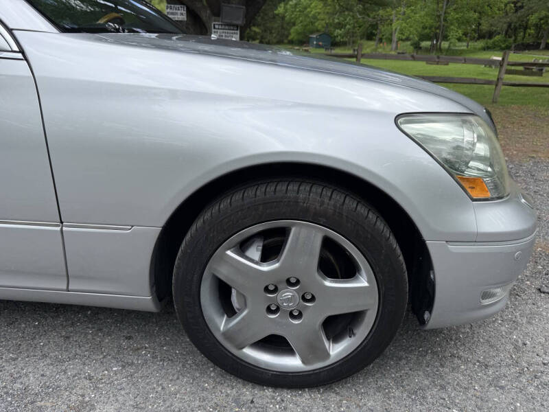 2005 Lexus LS 430