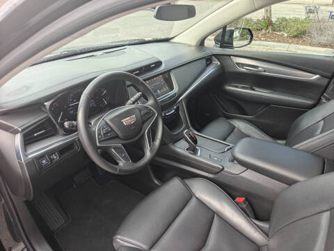 2018 Cadillac XT5 Luxury